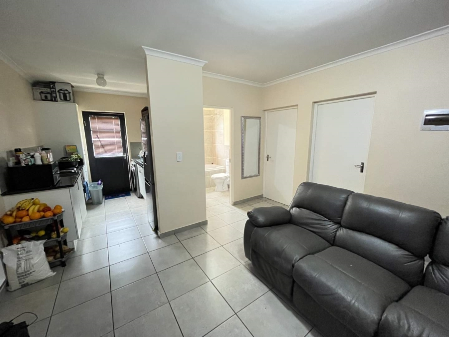 2 Bedroom Property for Sale in Parklands Western Cape